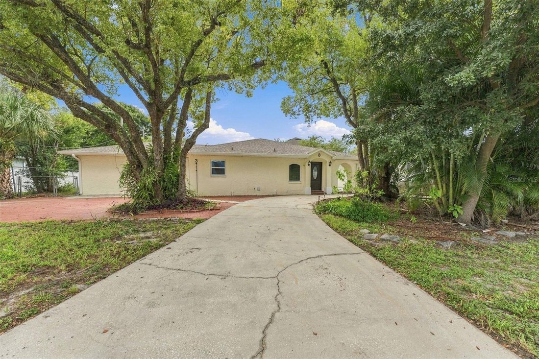 House in Tampa, Florida, United States 3 - 18934367