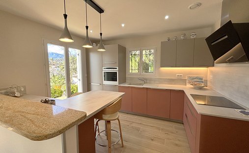 Villa in Quartiers Ouest Montgros-Montmeuille, La Colle-sur-Loup, France 1