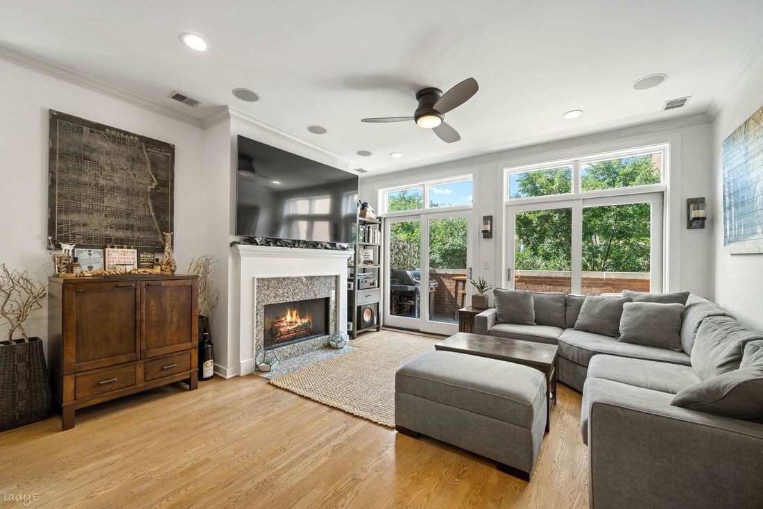 Condo in Chicago, Illinois, United States 3 - 18934915