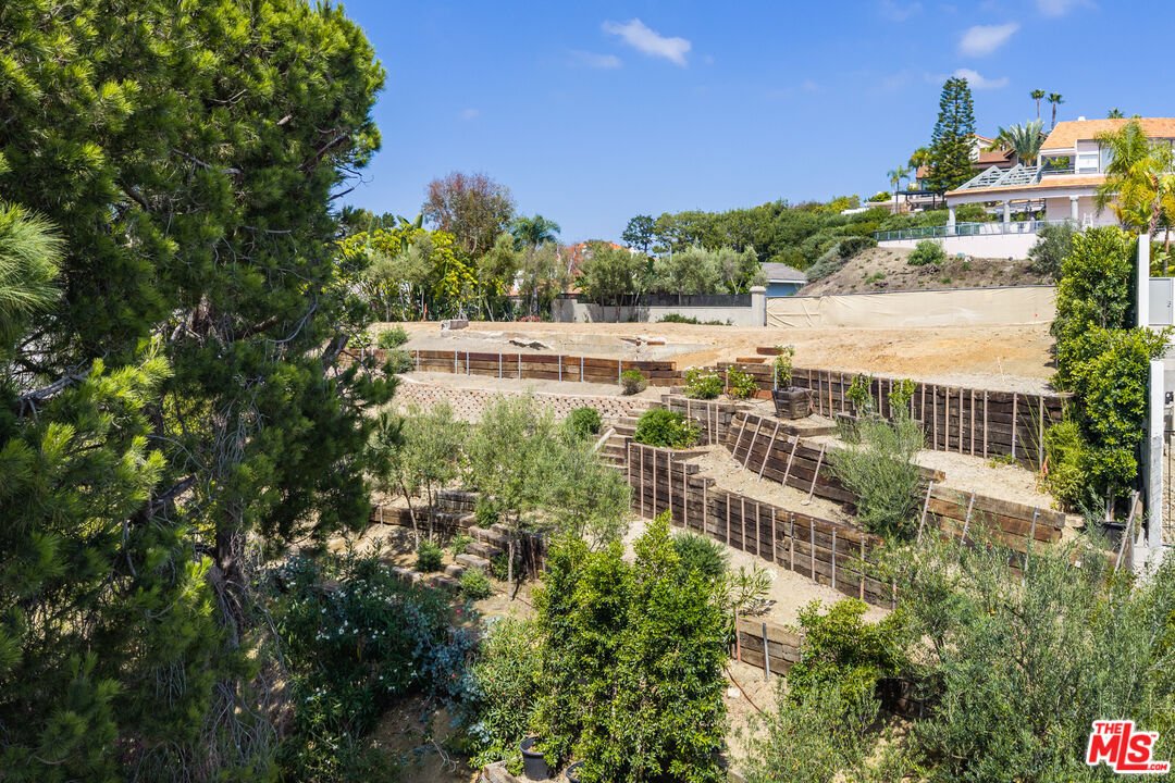 Land in Los Angeles, California, United States 5 - 18935048
