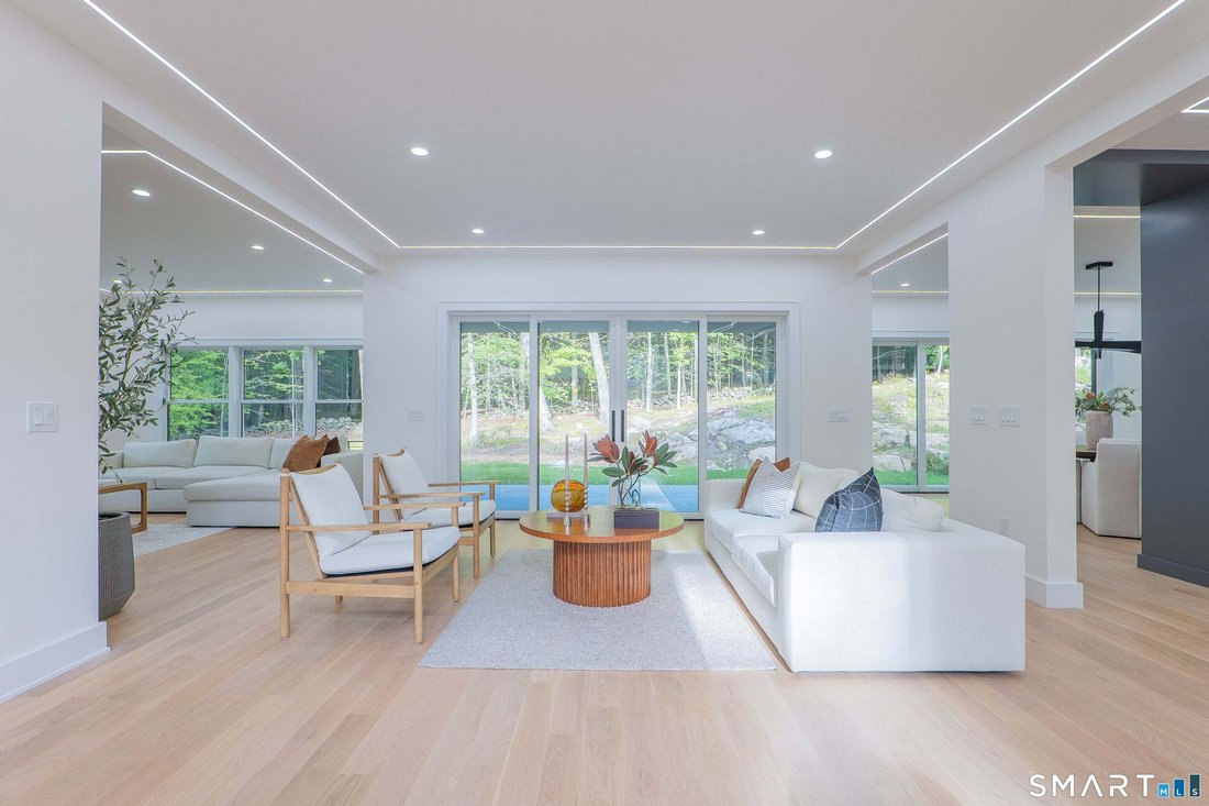 House in Fairfield, Connecticut, United States 2 - 18933556