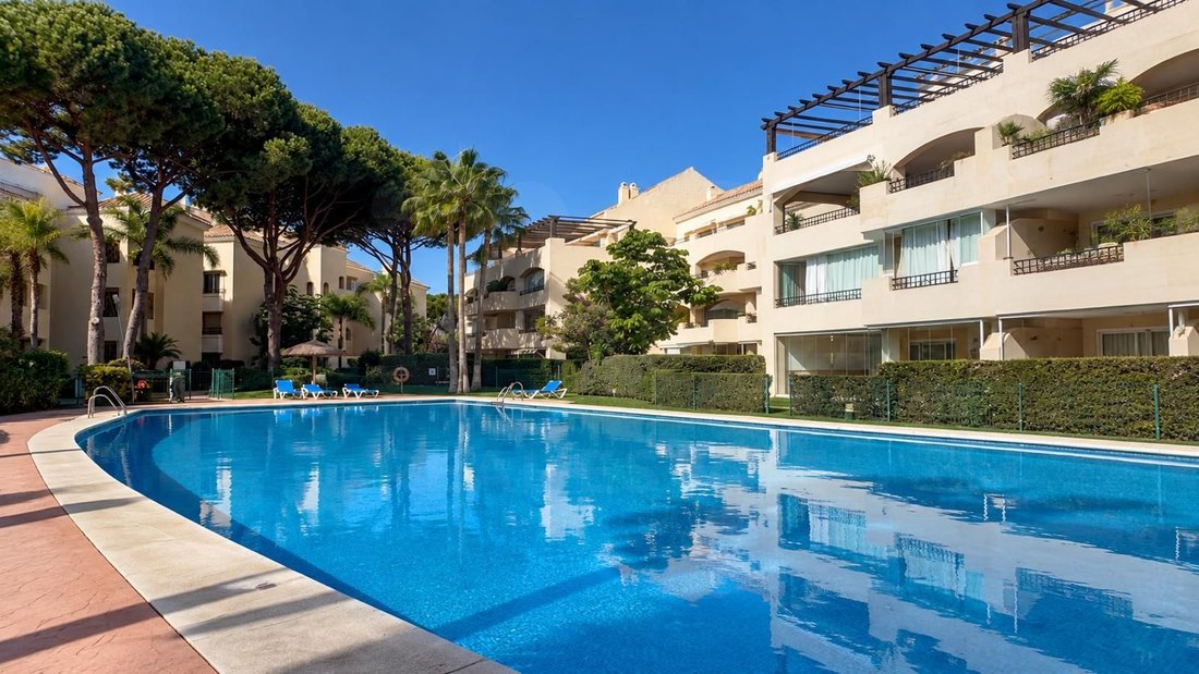 Apartment in Elviria-Cabopino, Marbella, Spain 1 - 18935694