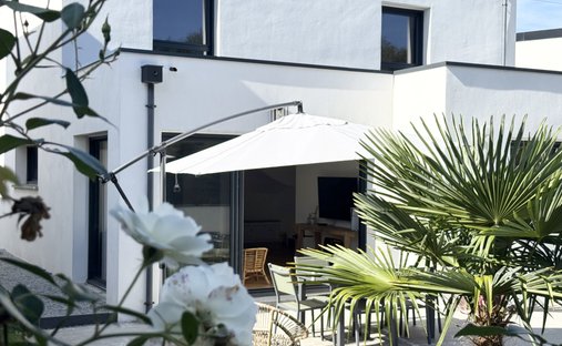 House in Ouest Péri-Centre Ville, Vannes, France 1