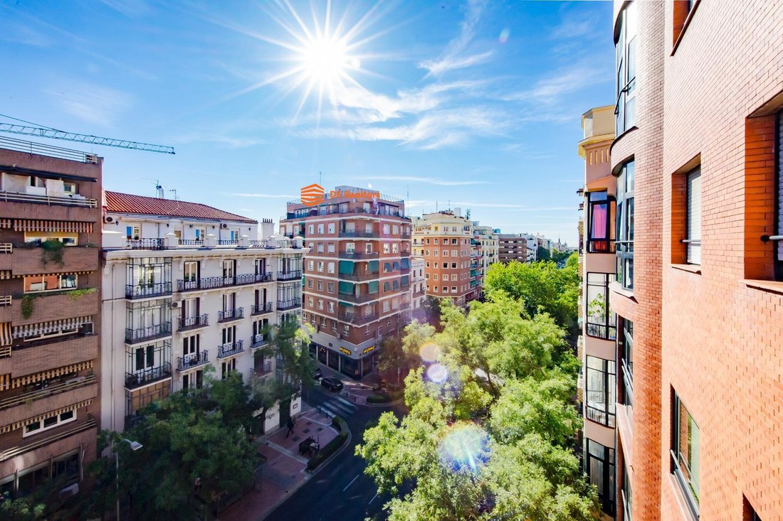Apartment in Chamberi, Madrid, Spain 1 - 18934674