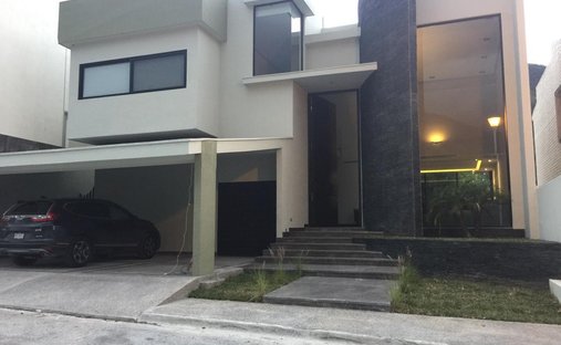 House in Monterrey, Nuevo Leon, Mexico 1