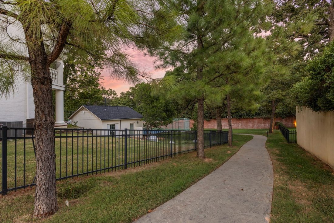 House in Tulsa, Oklahoma, United States 4 - 18936211