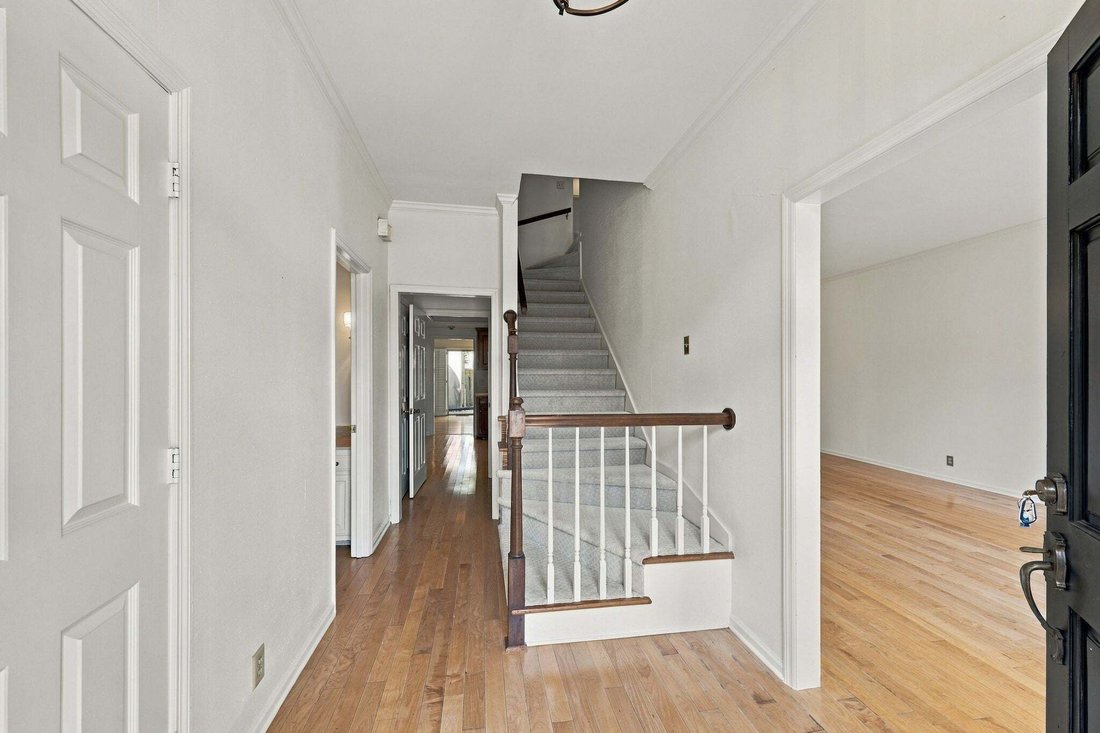 Townhouse in Forest Hills, Tennessee, United States 5 - 18934059