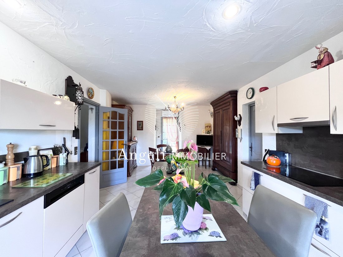 Villa in Frejus, Provence-Alpes-Côte d'Azur, France 4 - 18935254