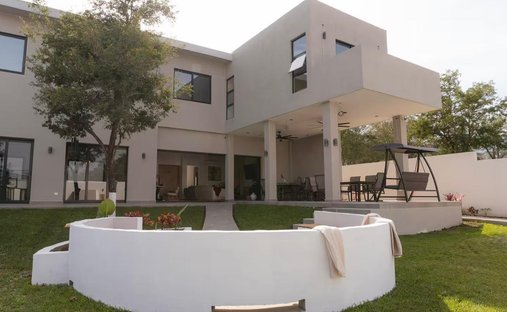 House in Santiago, Nuevo Leon, Mexico 1
