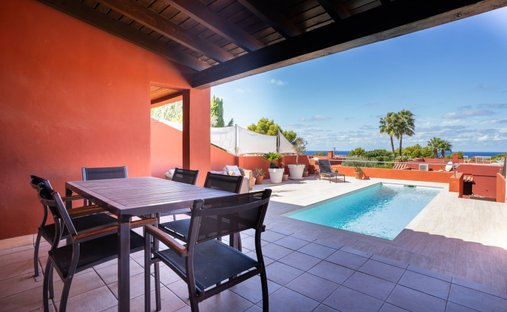 Chalet in Cala Moli, Sant Josep de sa Talaia, Spain 1