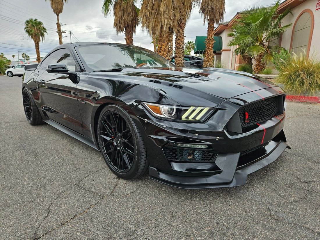 Coupe in Las Vegas, NV, United States 1 - 18932351