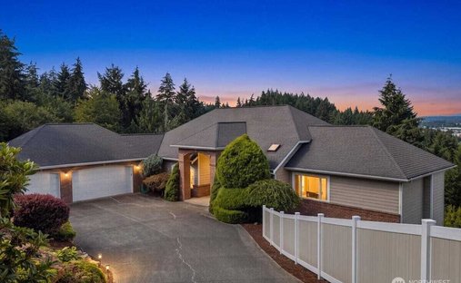 House in Edgewood, Washington, United States 1