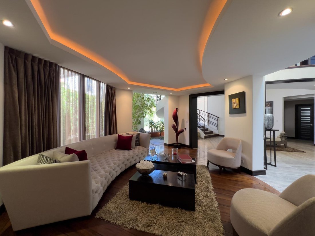 House in Quito, Pichincha, Ecuador 5 - 18932817