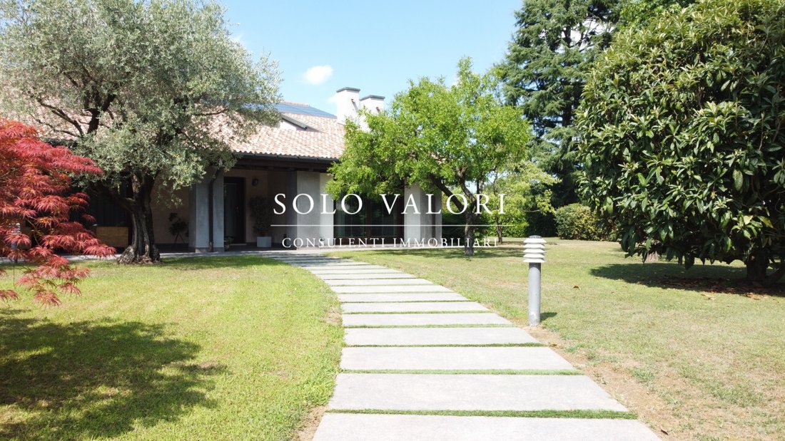 Villa in Castelfranco Veneto, Veneto, Italy 5 - 18935762
