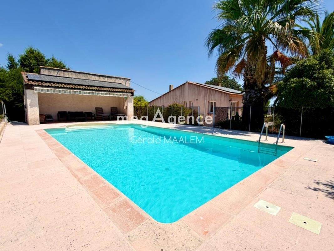 House in La Bouverie, Roquebrune-sur-Argens, France 2 - 18935463
