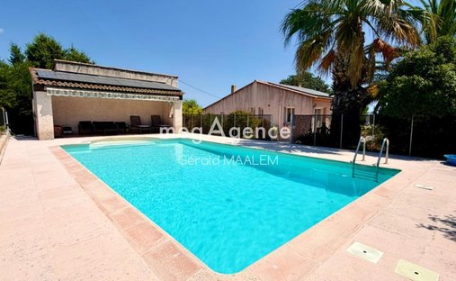 Maison à La Bouverie, Roquebrune-sur-Argens, France 1