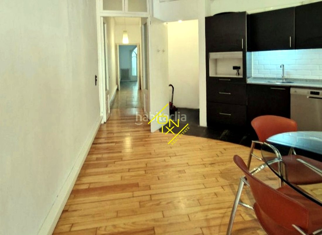 Apartment in Eixample, Barcelona, Spain 4 - 18934998