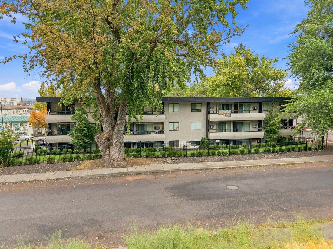 Spokane, Washington, United States 4 - 18933619