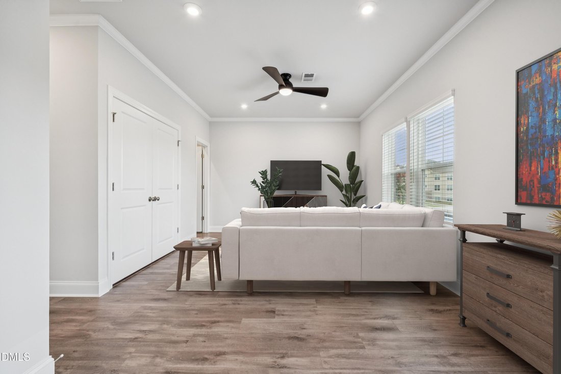 Townhouse in Cary, North Carolina, United States 5 - 18450338