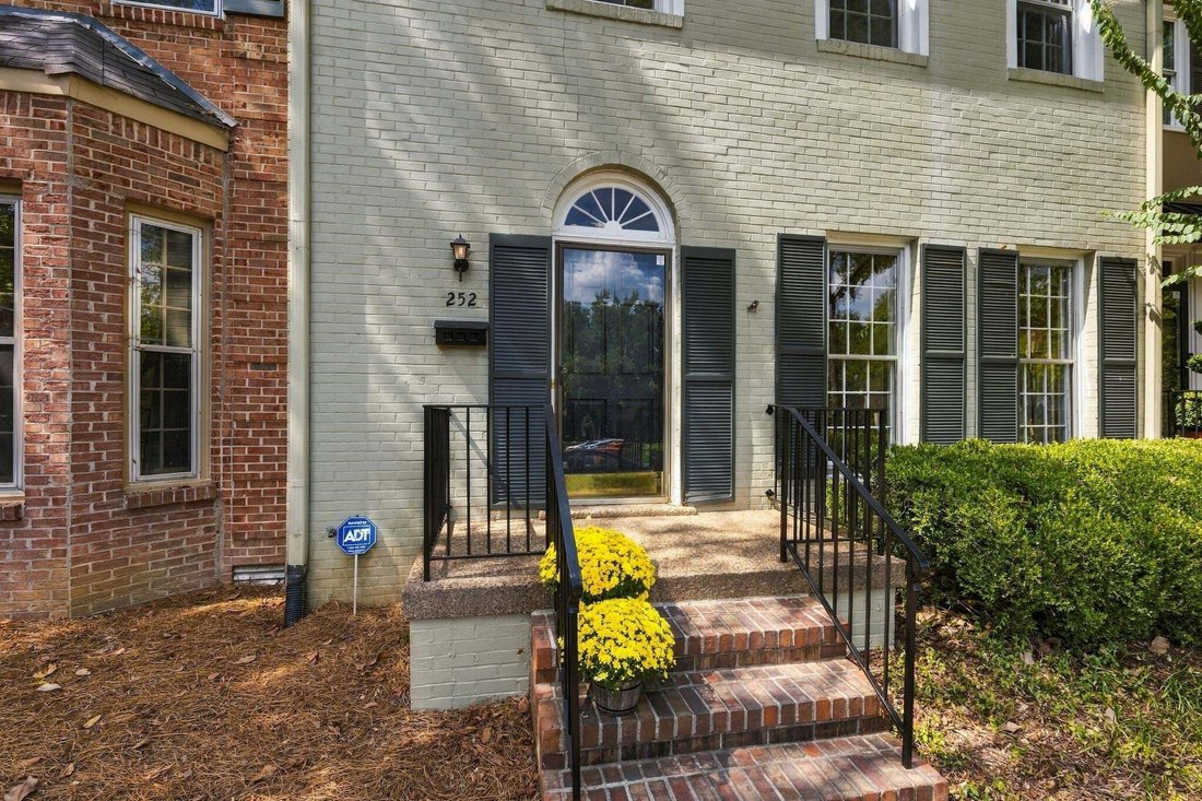 Townhouse in Forest Hills, Tennessee, United States 4 - 18934059