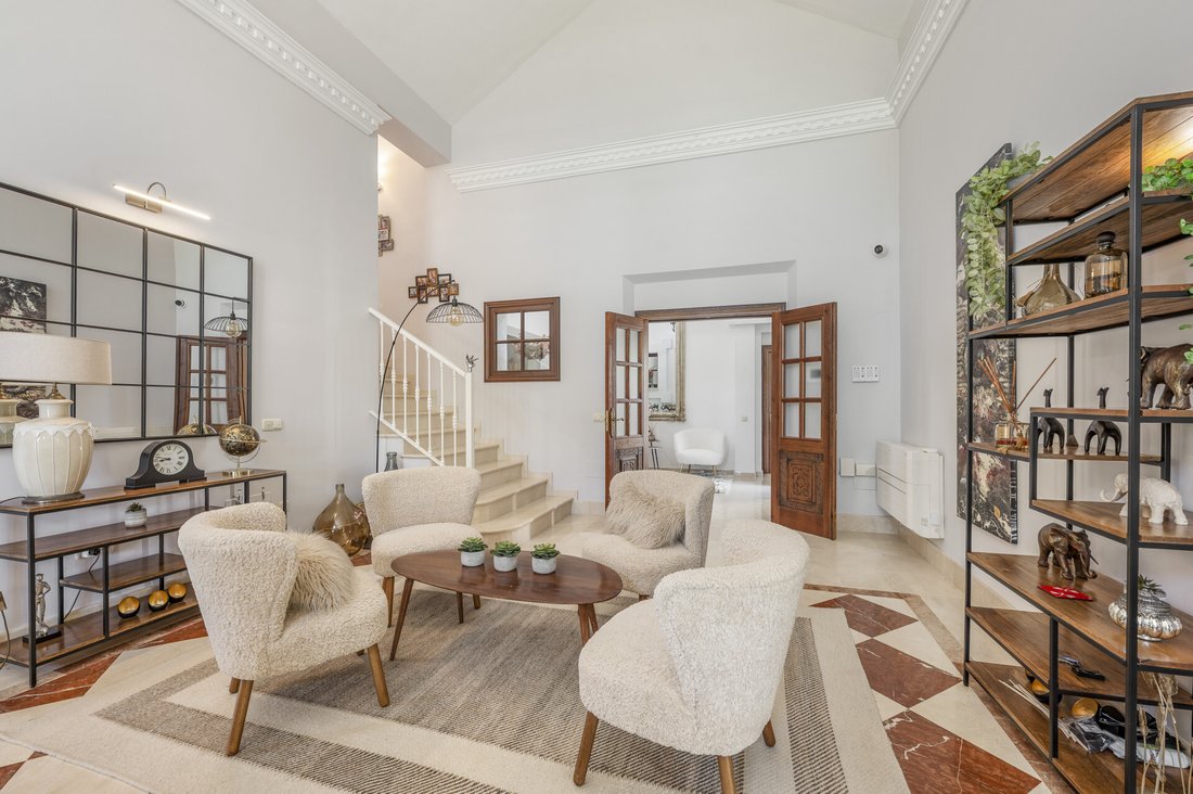 Villa in Estepona, Andalusia, Spain 5 - 18934629