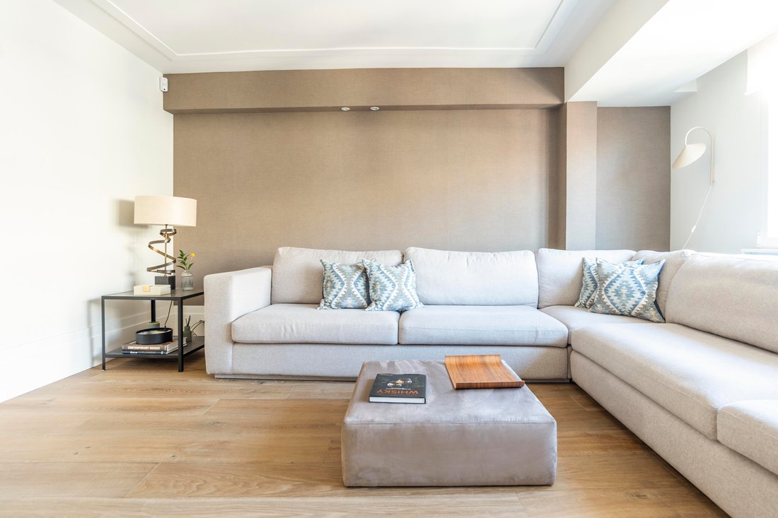 Apartment in Chamberi, Madrid, Spain 2 - 18350011