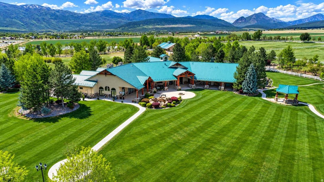 House in New Harmony, Utah, United States 3 - 17101834