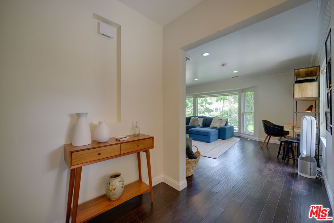 House in Los Angeles, California, United States 4 - 18935128
