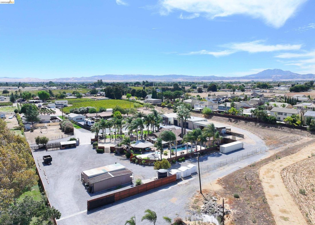 House in Oakley, California, United States 1 - 18933892