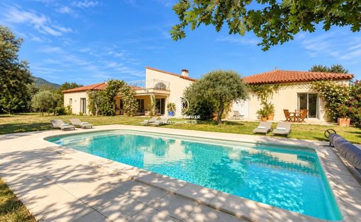 House in Laroque-des-Albères, Occitania, France 1