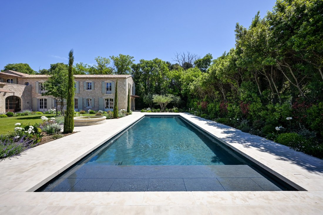 Casa en Saint-Remy-de-Provence, Provenza-Alpes-Costa Azul, Francia 3 - 15362606