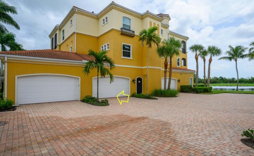 Condo in Naples, Florida, United States 1