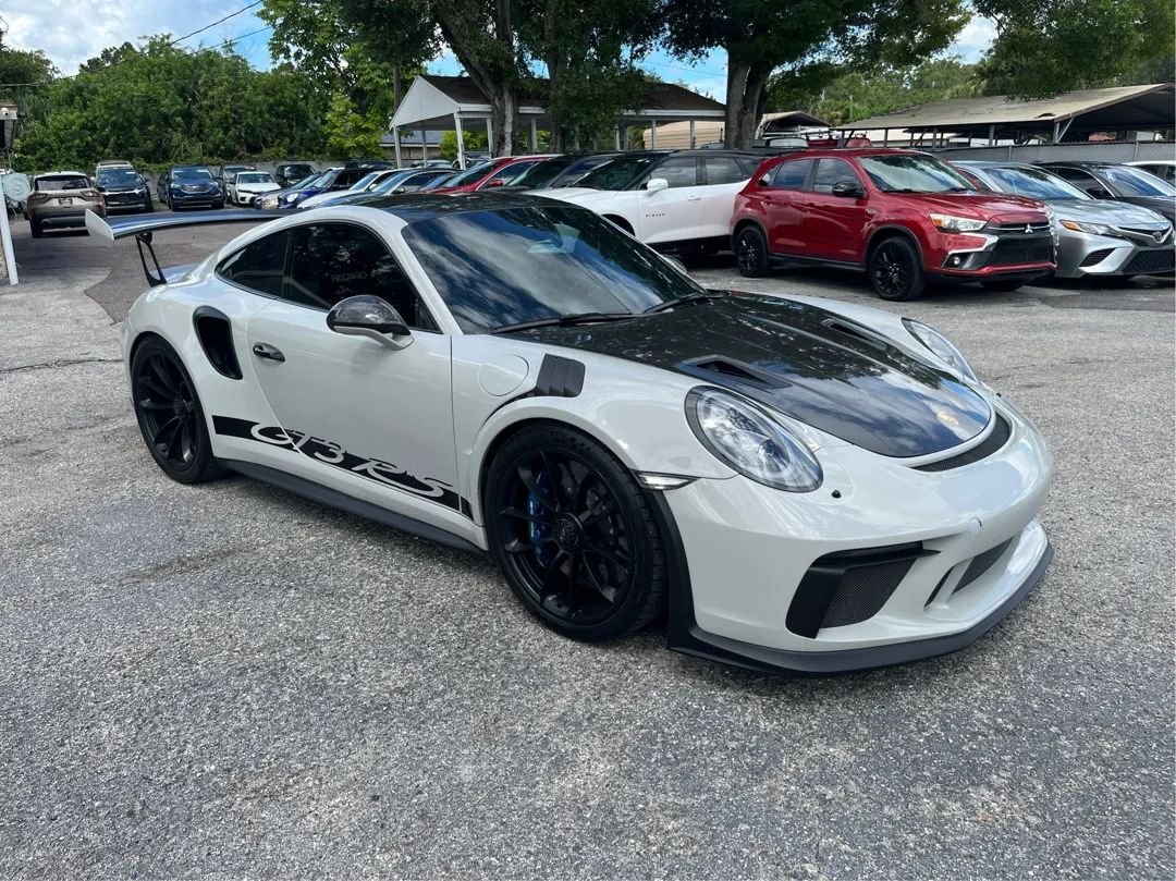 Coupe in Tampa, FL, United States 3 - 18932572