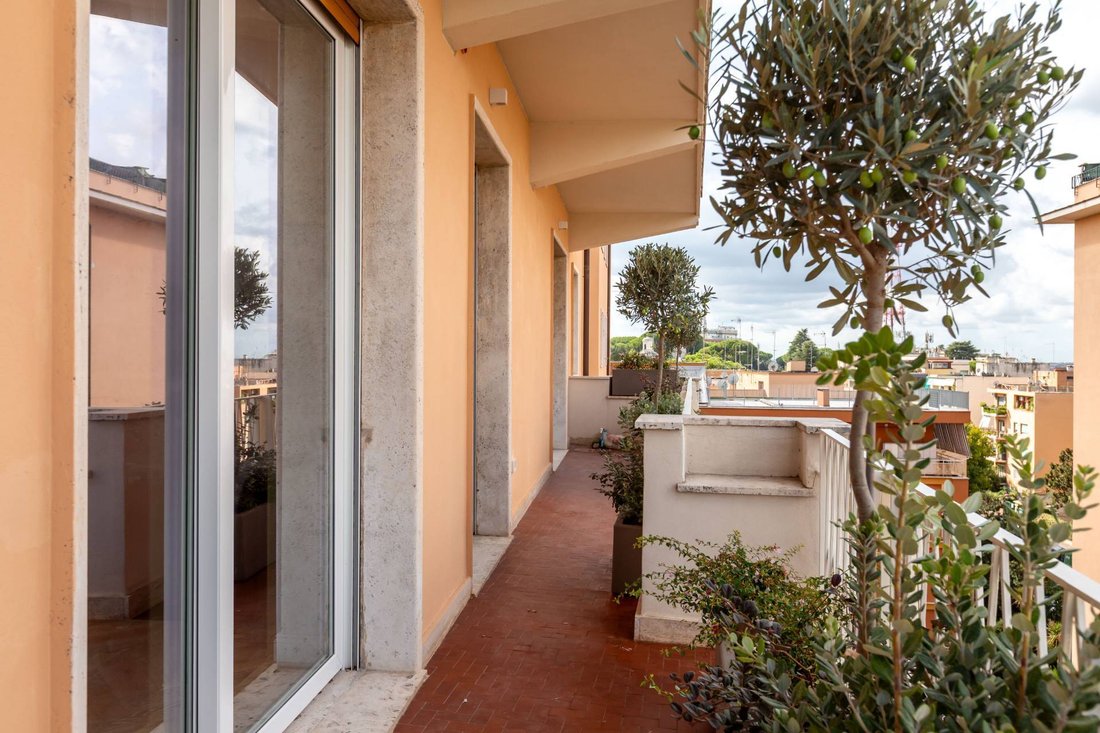 Apartment in Balduina, Rome, Lazio 1 - 17955263