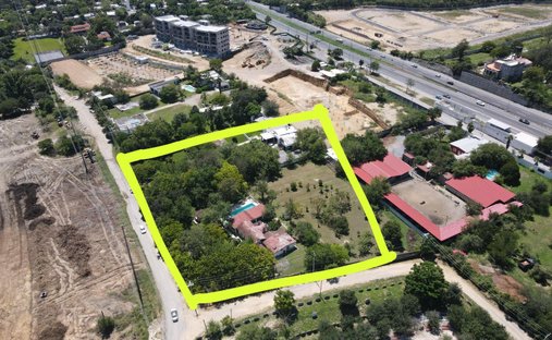 Land in Santiago, Nuevo Leon, Mexico 1
