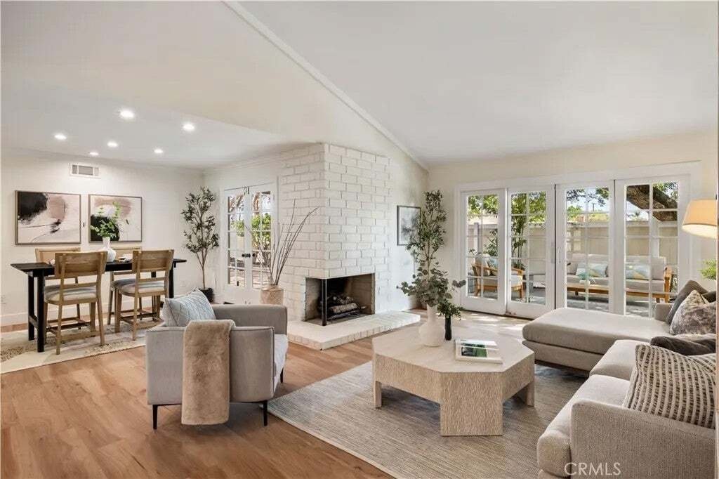House in Santa Ana, California, United States 5 - 18934603