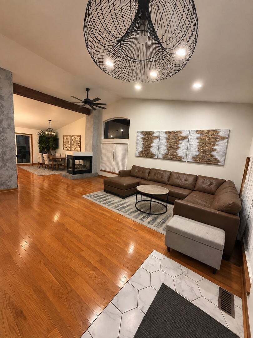 House in Bolingbrook, Illinois, United States 3 - 18934912
