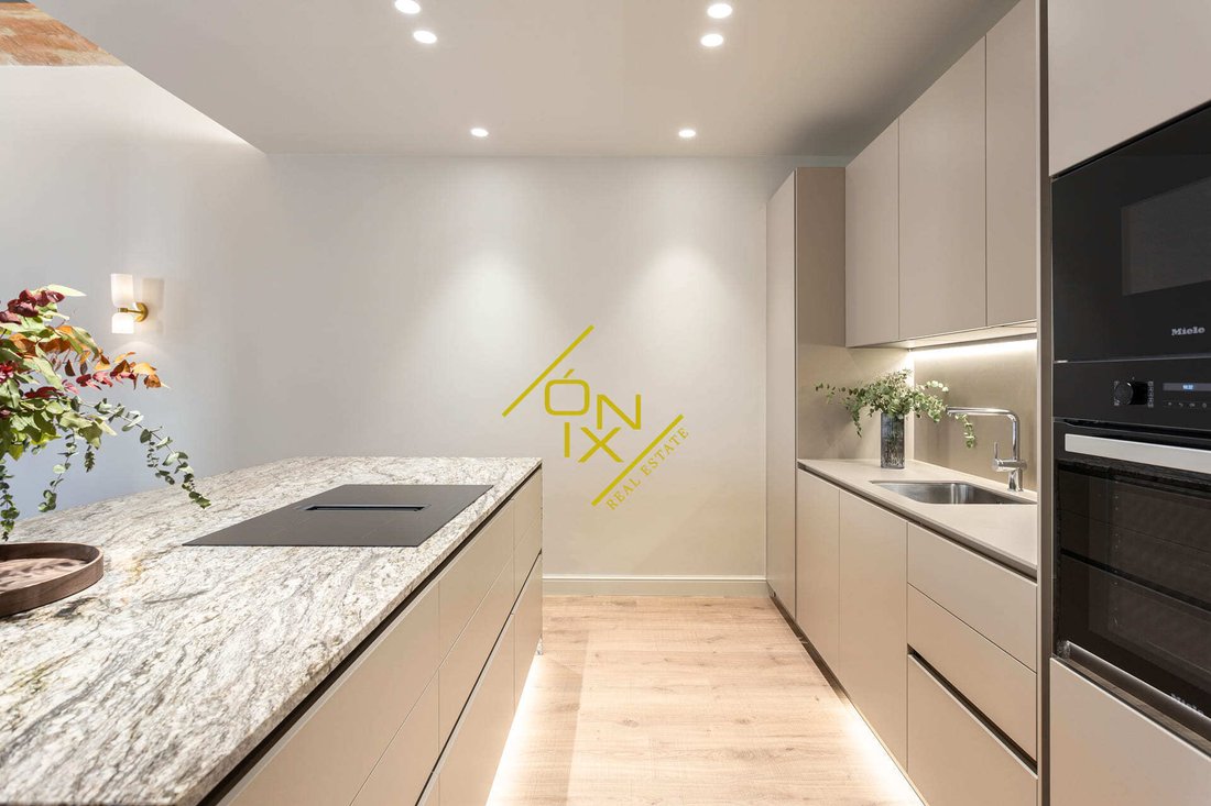 Apartment in Eixample, Barcelona, Spain 5 - 18934949