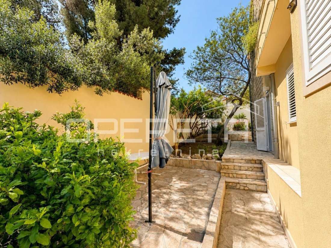 House in Supetar, Split-Dalmatia County, Croatia 4 - 18935359