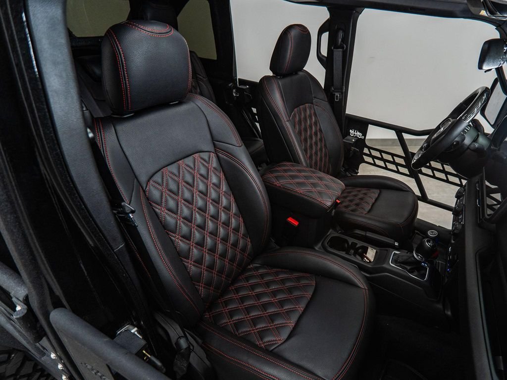 Jeep Wrangler 4X4 in Fort Lauderdale, FL, United States 5 - 18565998