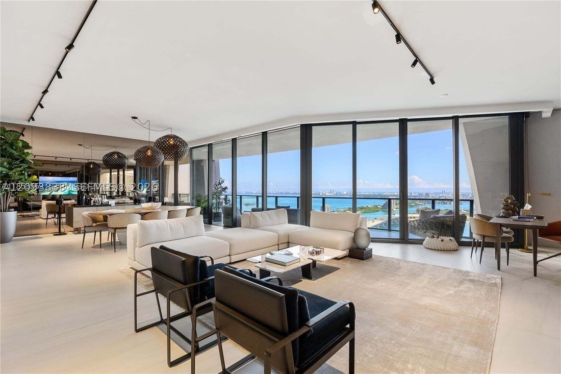 Condo in Miami, Florida, United States 1 - 18934293