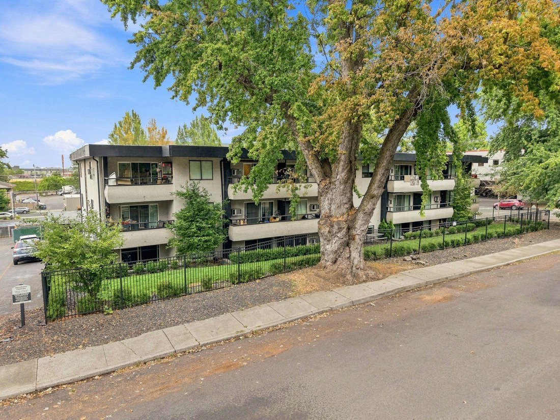 Spokane, Washington, United States 5 - 18933619