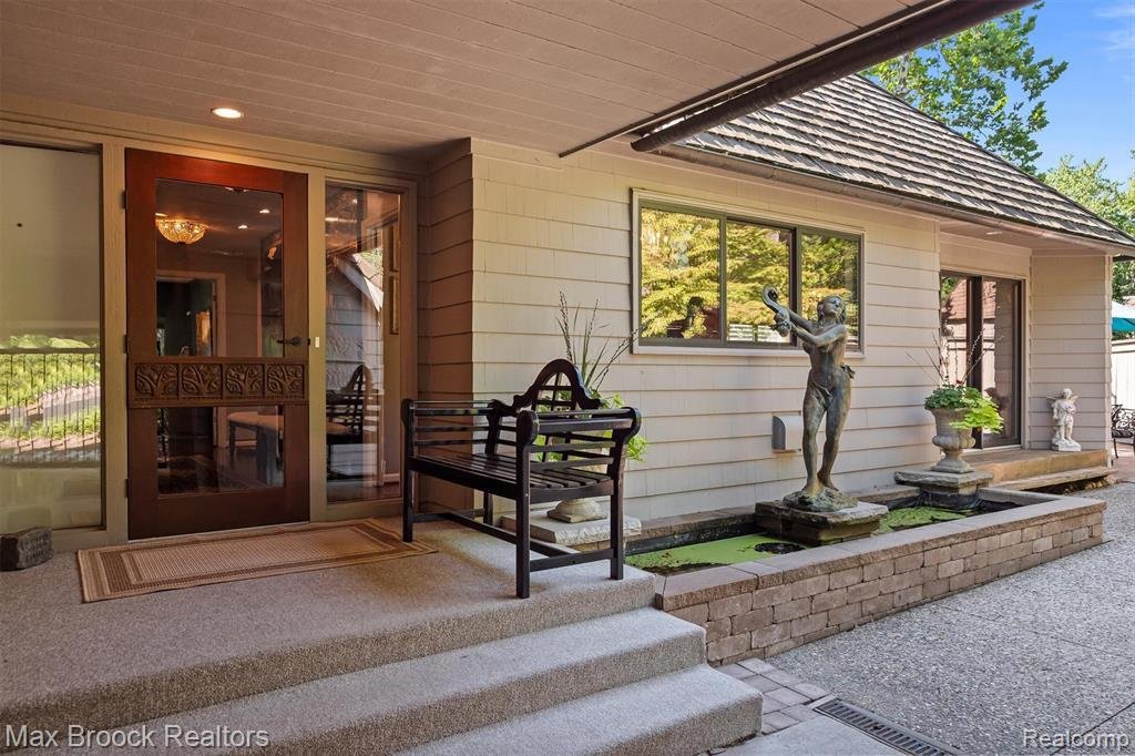 Condo in Bloomfield Hills, Michigan, United States 3 - 18935097