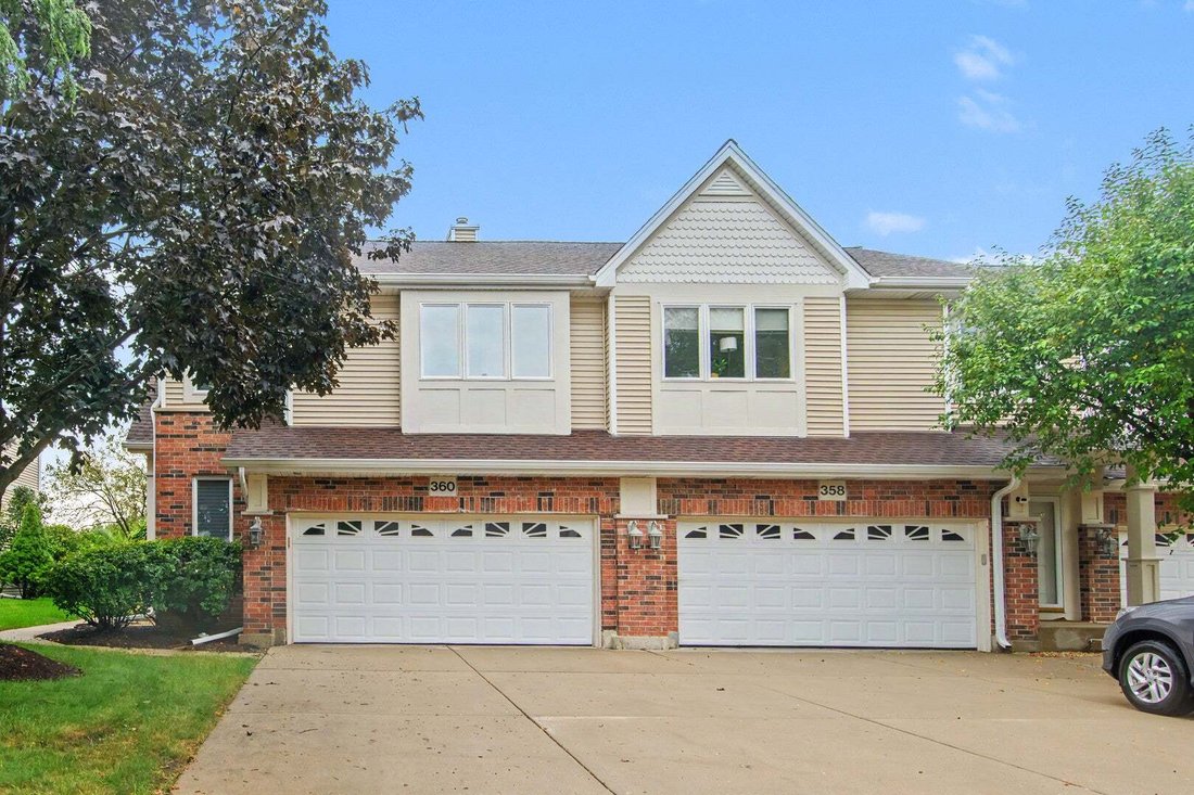 Condo in Buffalo Grove, Illinois, United States 1 - 18934875