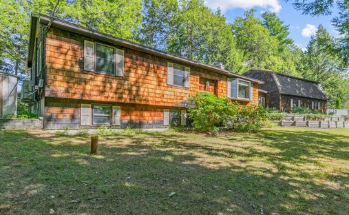 House in New Gloucester, Maine, United States 1