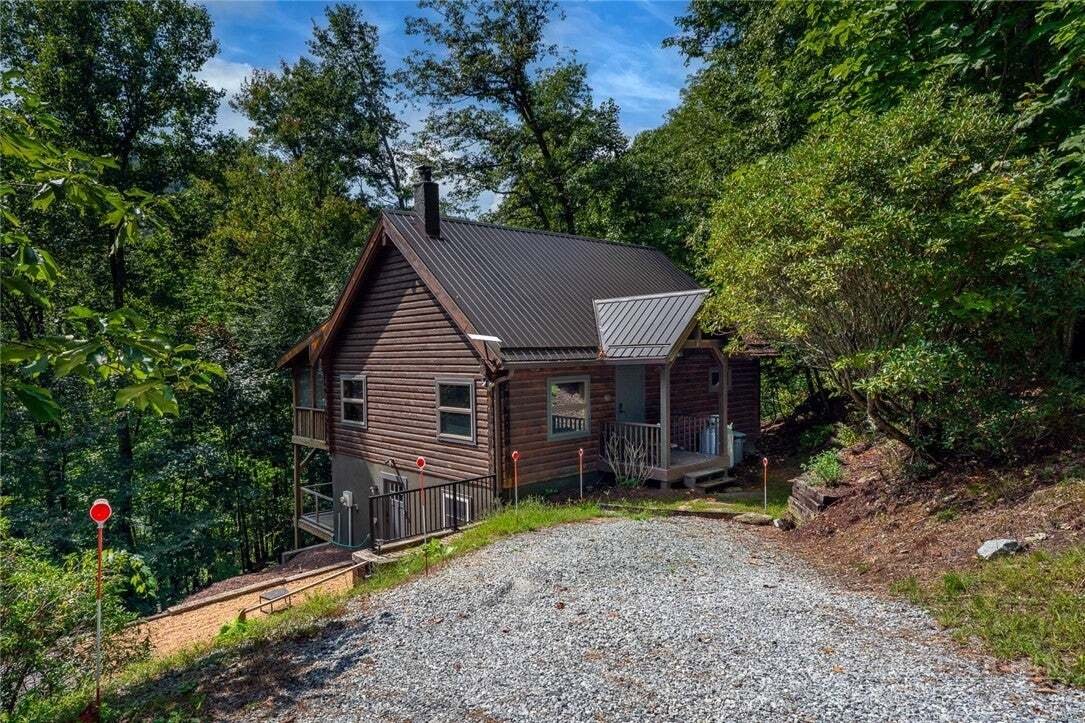 House in Lenoir, North Carolina, United States 1 - 18933589