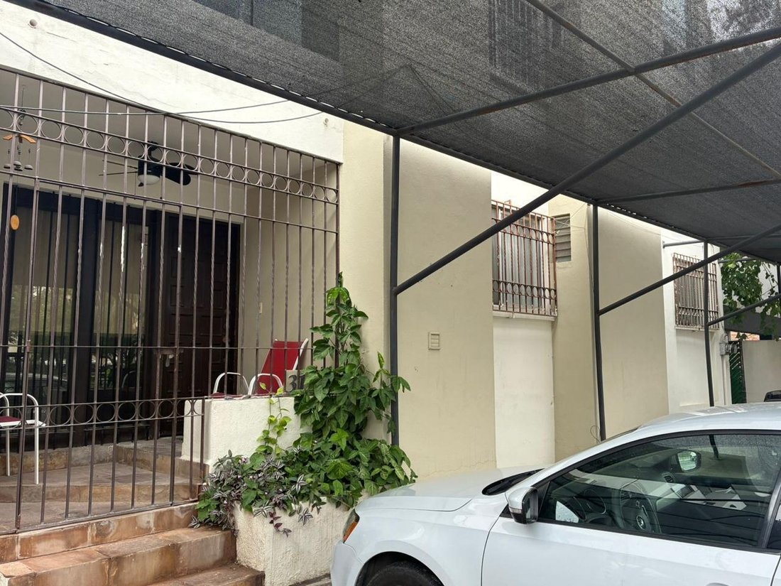 Apartment in San Pedro Garza García, Nuevo Leon, Mexico 2 - 18933156