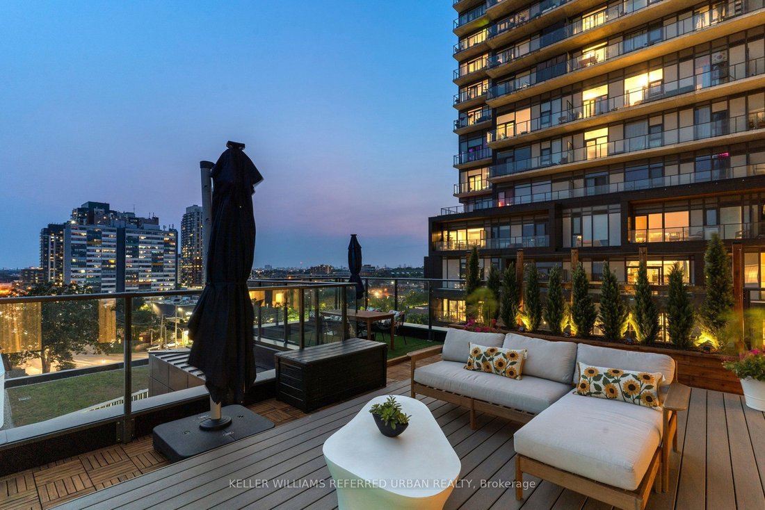 Condo in Toronto, Ontario, Canada 2 - 18934459