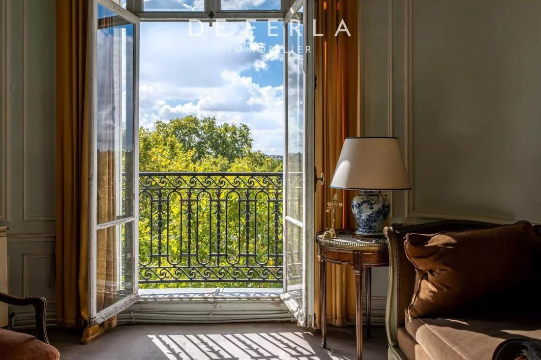 Apartment in Gros Caillou, Paris 7e Arrondissement, Paris 3 - 18935438