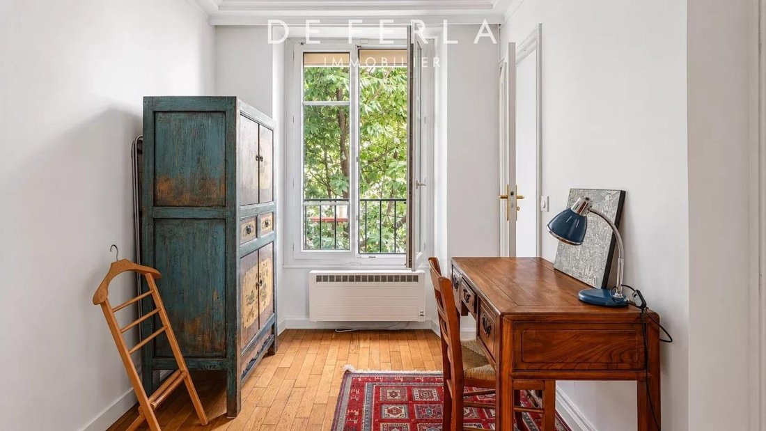 Apartment in Perouses, Paris, Ile-de-France 4 - 18935437